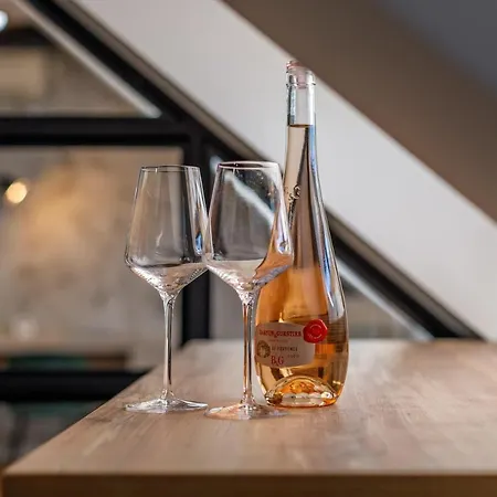 Urban Oasis With Parking Apartamento Bucarest