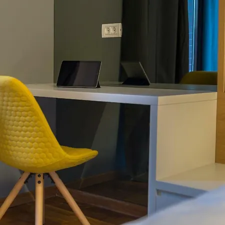 Apartamento Urban Oasis With Parking *