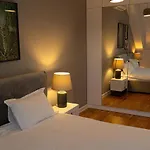 Appartamento Urban Oasis With Parking Bucarest