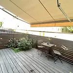Urban Oasis With Parking Apartamento Bucarest