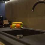 Urban Oasis With Parking Apartamento *