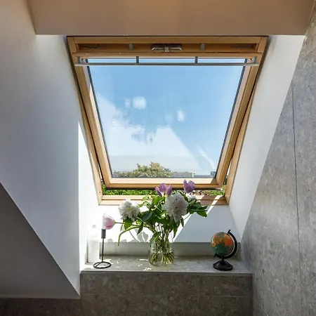 Urban Oasis With Parking * Bukareszt