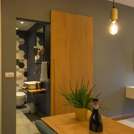 Urban Oasis With Parking Апартаменты Бухарест