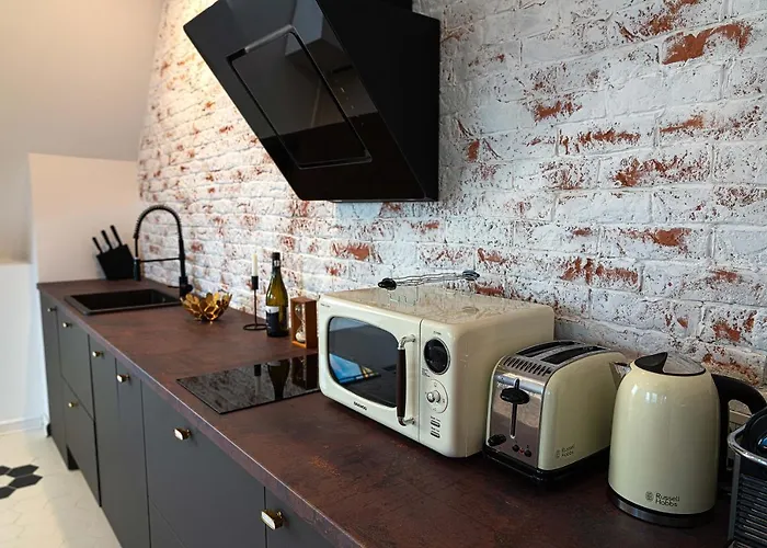 Urban Oasis With Parking * بوخارست