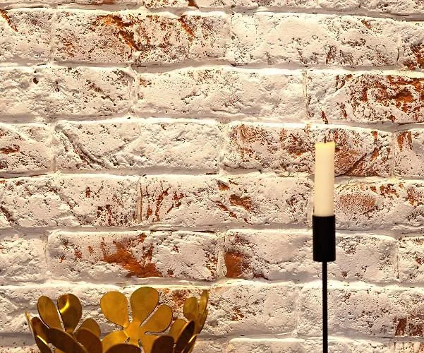 Urban Oasis With Parking Apartment *