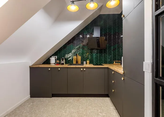 Urban Oasis With Parking Apartment Bucharest