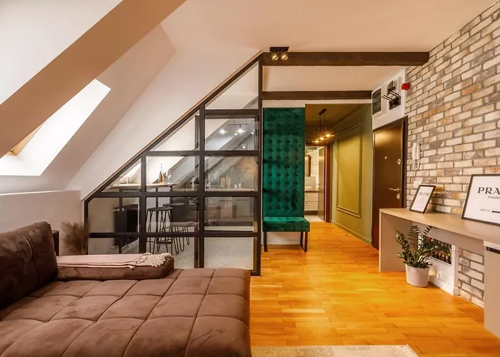 Urban Oasis With Parking Appartement Bucarest