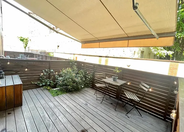 Urban Oasis With Parking Apartment Bucharest