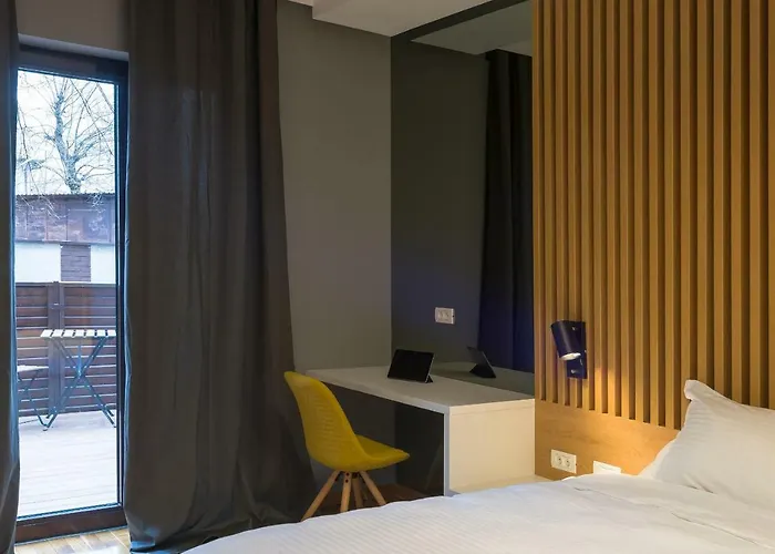 Apartment Urban Oasis With Parking *