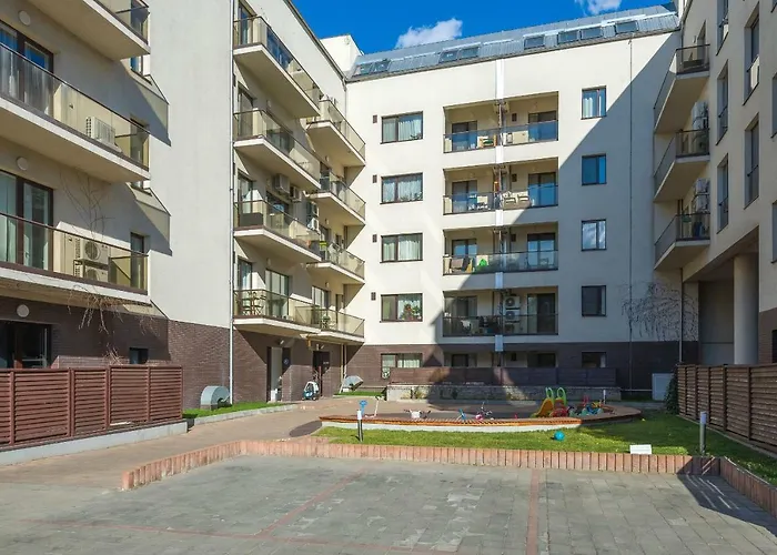 Apartment Urban Oasis With Parking Bucharest