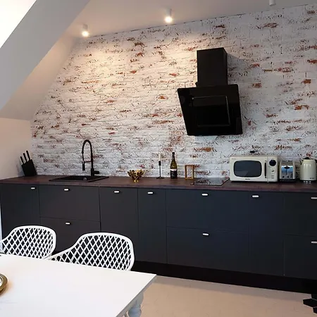 Urban Oasis With Parking * בוקרשט