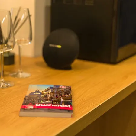 Urban Oasis With Parking * בוקרשט